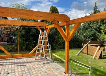 Konventionelles Carport aus Göddeckenrode