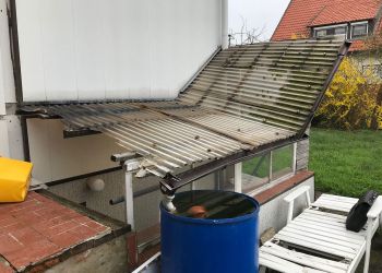 Kellereingangsüberdachung aus Göddeckenrode
