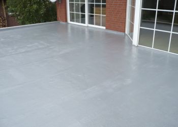Sanierung einer Terrassenfläche 2008 mit einkomponentigem Kunststoffsystem