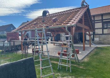 Konventionelles Carport aus Göddeckenrode